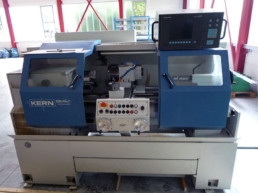 Kern CD400 CNC-Drehmaschine