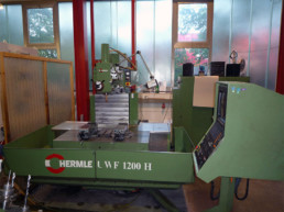 Hermle UWF1200 Universalfräsmaschine